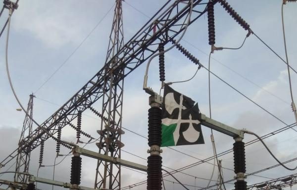 Jaringan Listrik Sistem Khatulistiwa Nyaris Terputus