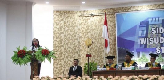 Karol Minta Lulusan STKIP Bisa Meneliti