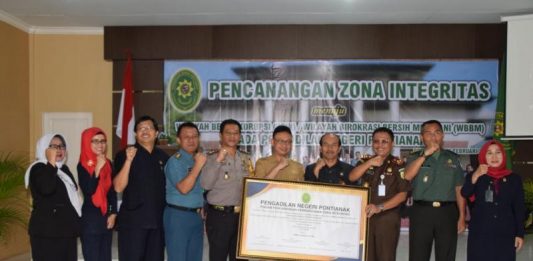 Survei Indeks Kepuasan Masyarakat di PN Pontianak 82,98 Persen