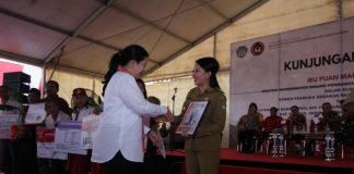 Bangun Monumen Soekarno di Ngabang