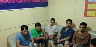 5 Penjudi Kolok-kolok Diringkus, Uang Belasan Juta Rupiah Disita