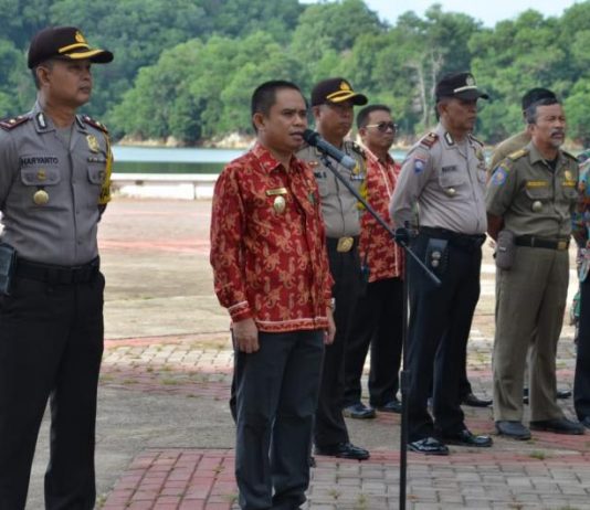 Peringati HPSN di Pantai Pulau Datuk