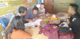 Relawan Buat Laporan ke Bawaslu