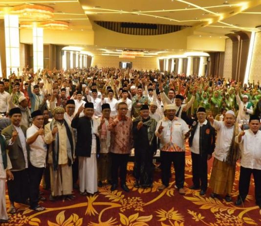Main Dua Kaki, Caleg Partai Koalisi Didoakan Tak Terpilih
