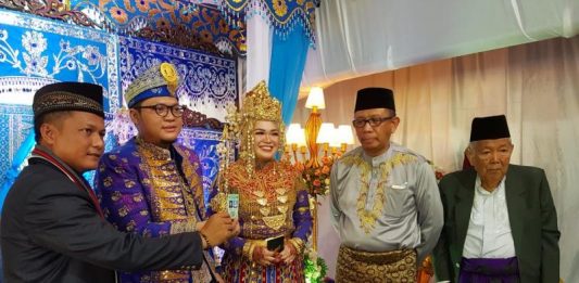 Praktis dan Minimalisir Pemalsuan Buku Nikah