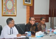 KPK Datangi Kantor Bupati Kubu Raya