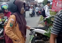 Aksi Heroik Siswi Kejar dan Tabrak Penjambret