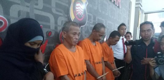 Beli Petai dengan Upal, Kembaliannya Uang Asli