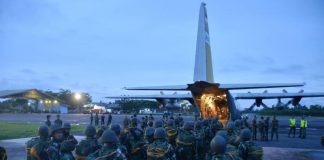 Tingkatkan Kemampuan, Prajurit TNI AU Latihan Terjun