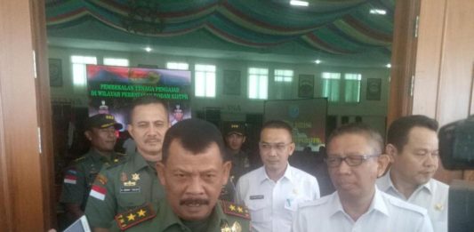 Gubernur Tidak Izinkan Guru Garis Depan Pindah