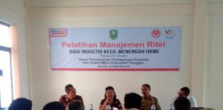 Minta Alfamart Sediakan Tempat Khusus Produk Lokal