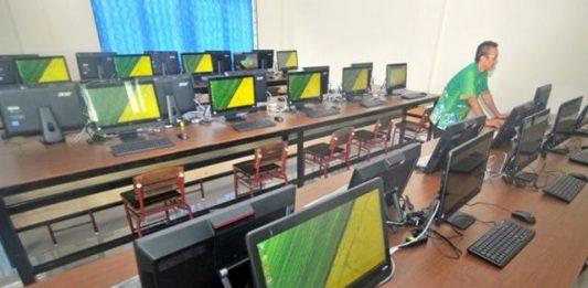 7 Provinsi Siap Gelar Ujian Nasional SMP-SMA Berbasis Komputer