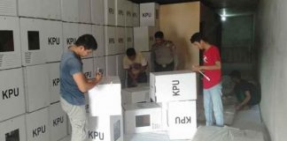 KPU Kayong Utara Mulai Rakit 1.611 Kotak Suara