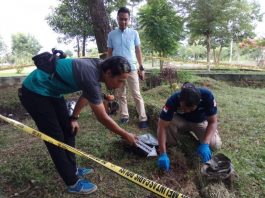 Penebas Rumput Temukan Senpi Bekas Kerusuhan