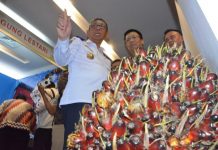 Libatkan Perusahaan Sawit Membangun Desa