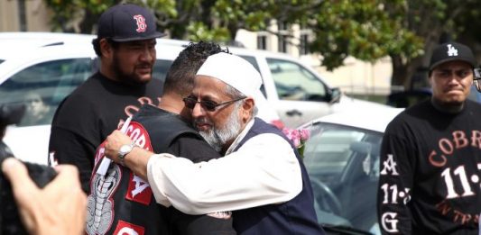 Geng Motor Dukung Komunitas Muslim di Selandia Baru