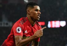 Iblis Merah di Atas Angin