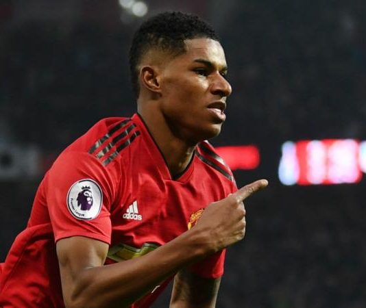 Iblis Merah di Atas Angin