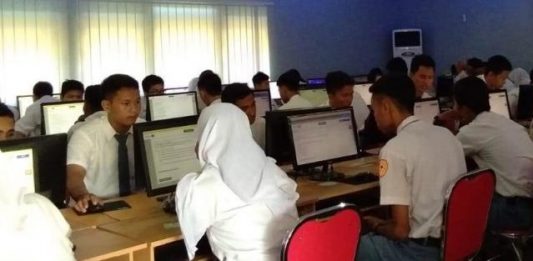 Kunci Jawaban UN Menyebar di Facebook?