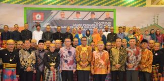 Midji Wacanakan Bangun Rumah Adat Bugis