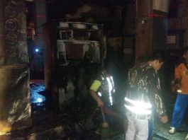 BREAKING NEWS: Dump Truck Terbakar di SPBU Imam Bonjol