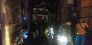 BREAKING NEWS: Dump Truck Terbakar di SPBU Imam Bonjol
