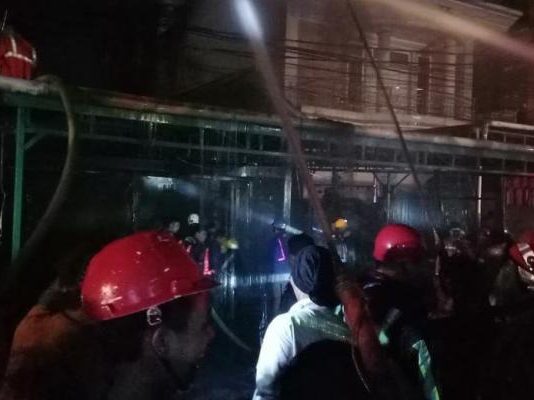 BREAKING NEWS: Kebakaran di Jalan Sumatera, Satu Rumah Terbakar