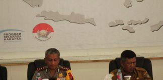 Kawal Penyaluran Bansos Kayong Utara