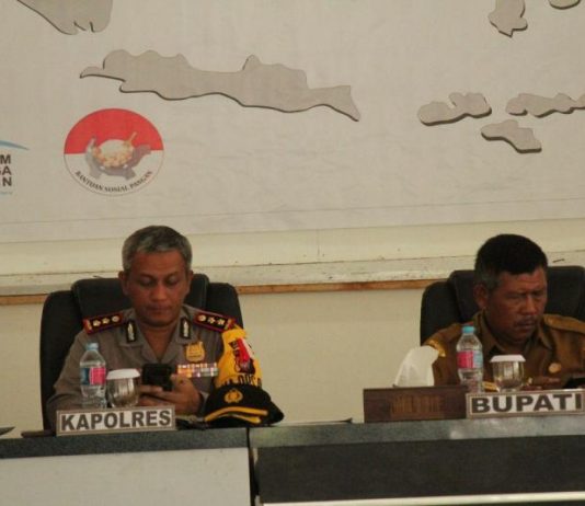 Kawal Penyaluran Bansos Kayong Utara