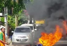 Motor Pengantre Bensin Terbakar