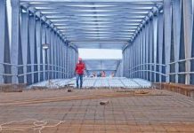 Tol Paralel Landak Harus Rampung Tepat Waktu