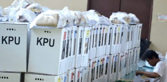 Hitung Ulang di Semua TPS Surabaya