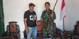 Mulyono Serahkan Bowman ke Prajurit TNI