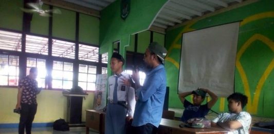 Tim Kru Sukep The Movie Kunjungi Singkawang