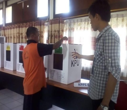 Paslon 01 Menang di TPS RSJ Kalbar