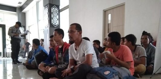 Malaysia Deportasi 25 WNI Lewat Entikong