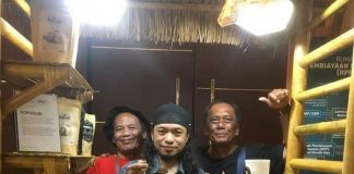 Menebar Artikel, Menuai Order