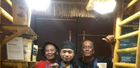 Menebar Artikel, Menuai Order