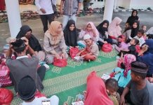 Erlina Santuni 1.000 Anak Yatim