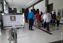 Pelintas di PLBN Entikong Menurun