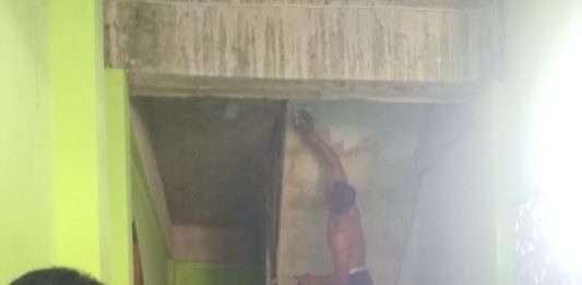 Toa Masjid Bergemuruh Sejak Pagi