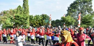 Senam Massal Jalin Silaturahmi di Hari Jadi Sintang