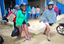 Pasar Murah Diperindag Ludes Diserbu Emak-emak