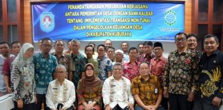 Pengelolaan Keuangan Desa Nontunai Kubu Raya Diadopsi Kementerian Desa PDTT