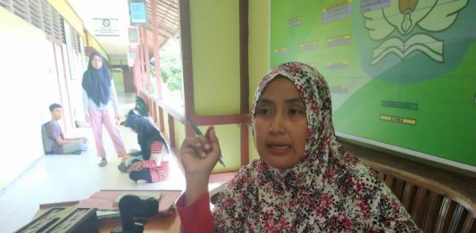Bantah Larang Siswa Ikut Ulangan Umum