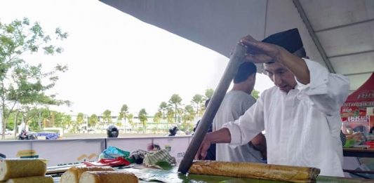 Nikmatnya Lemang, Kuliner Khas Pontianak