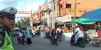 Berburu Rezeki di Bulan Penuh Berkah