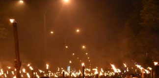 Ribuan Obor Terangi Kota Khatulistiwa