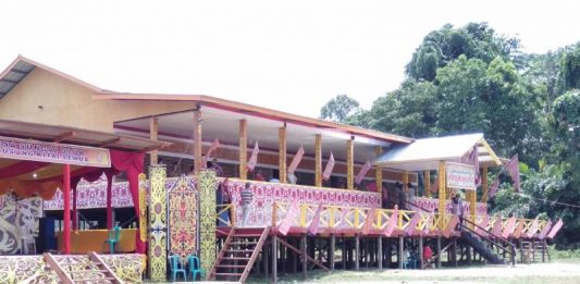 Bupati Resmikan Rumah Betang Patih Muandang