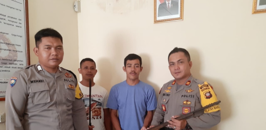 Dua Warga Sukarela Serahkan Senpi Rakitan